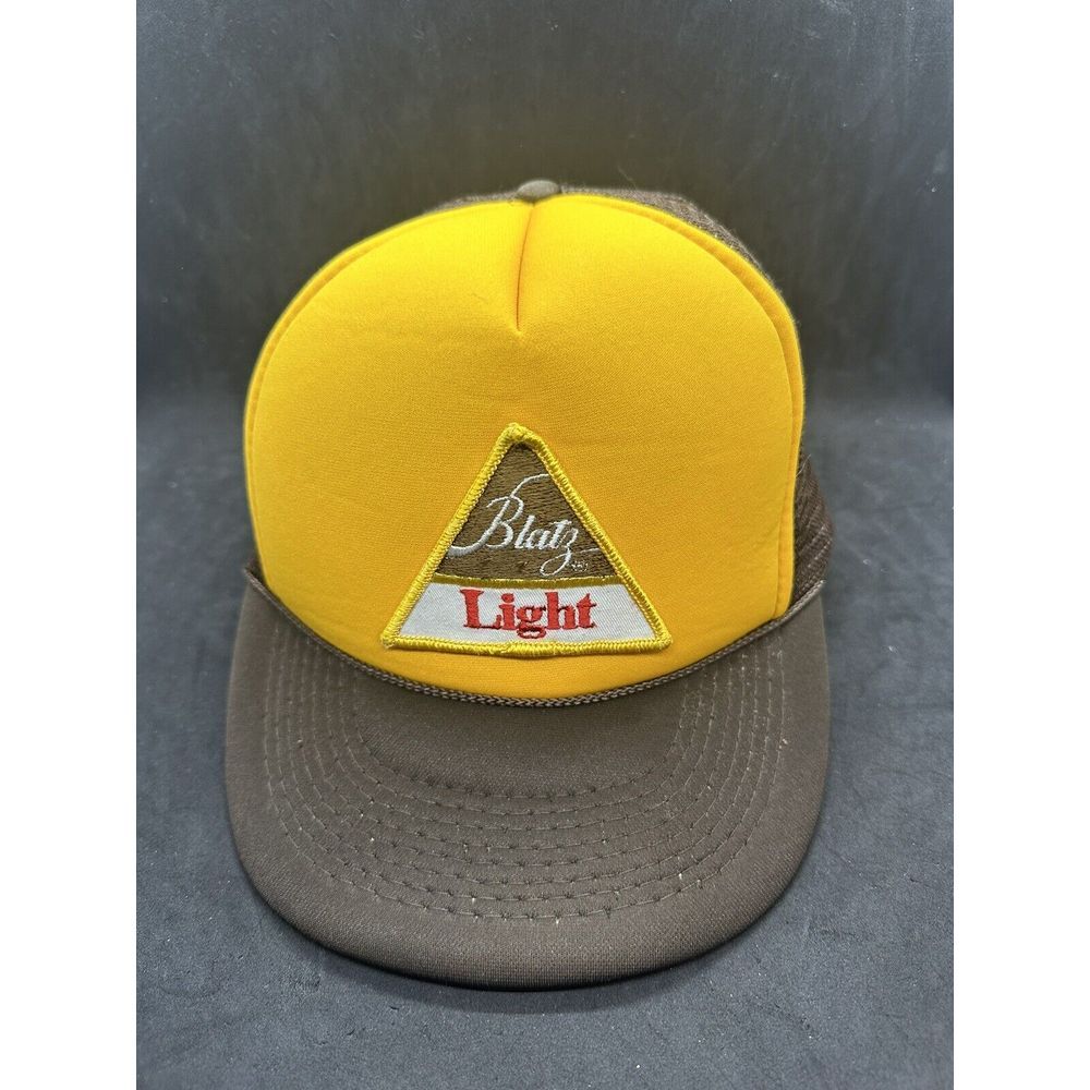 Vintage Blatz Beer ‎ Snapback Cobra Caps Mesh Foam Trucker Hat Old School Cool